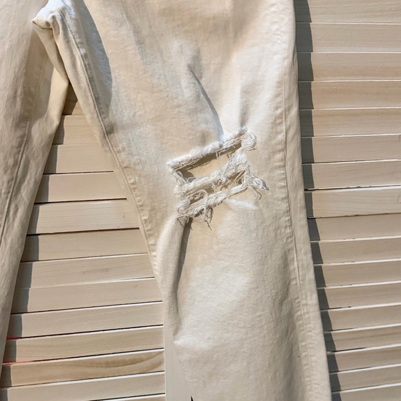 Loungefly Jeans - Picture 3 of 10